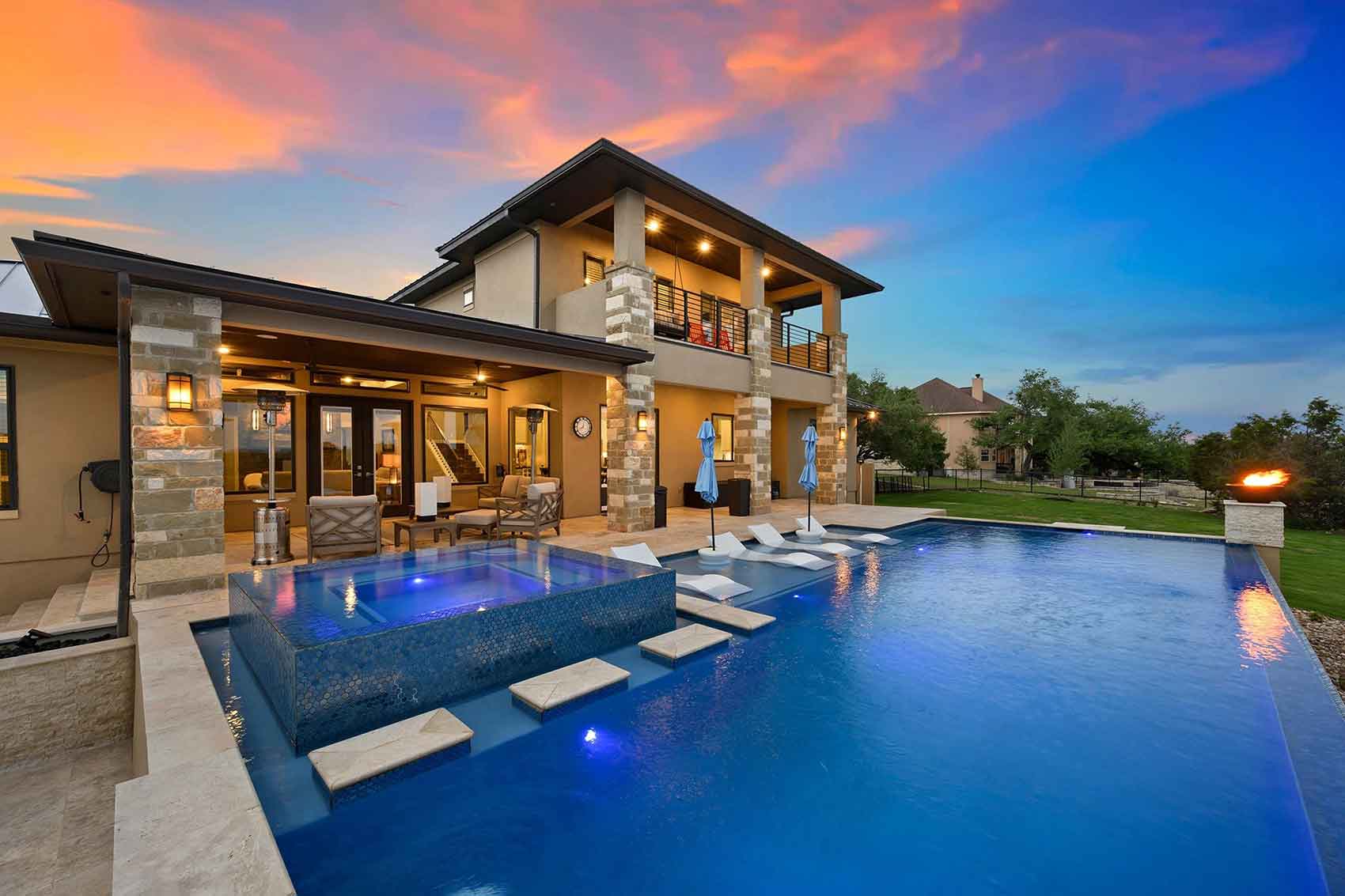 Luxury Pool Villa